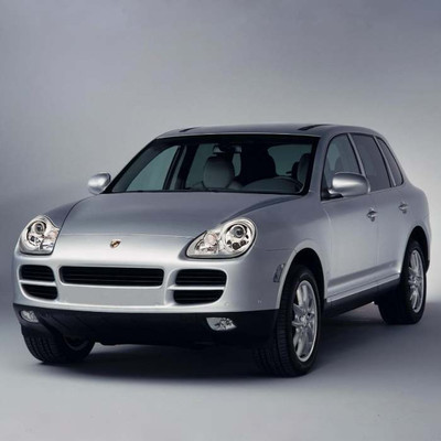 Текст сверху картинки